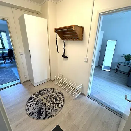 Apartment Rd - Viinikan Ruusu *