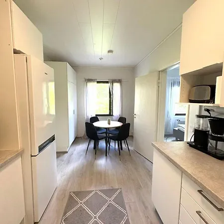 Apartment Rd - Viinikan Ruusu Tampere